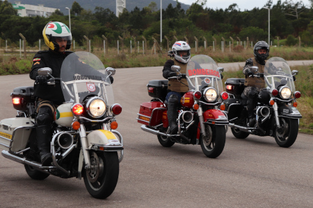  MILITARES DO CBMSC CONCLUEM 2º NIVELAMENTO DE BATEDORES MOTOCICLISTAS